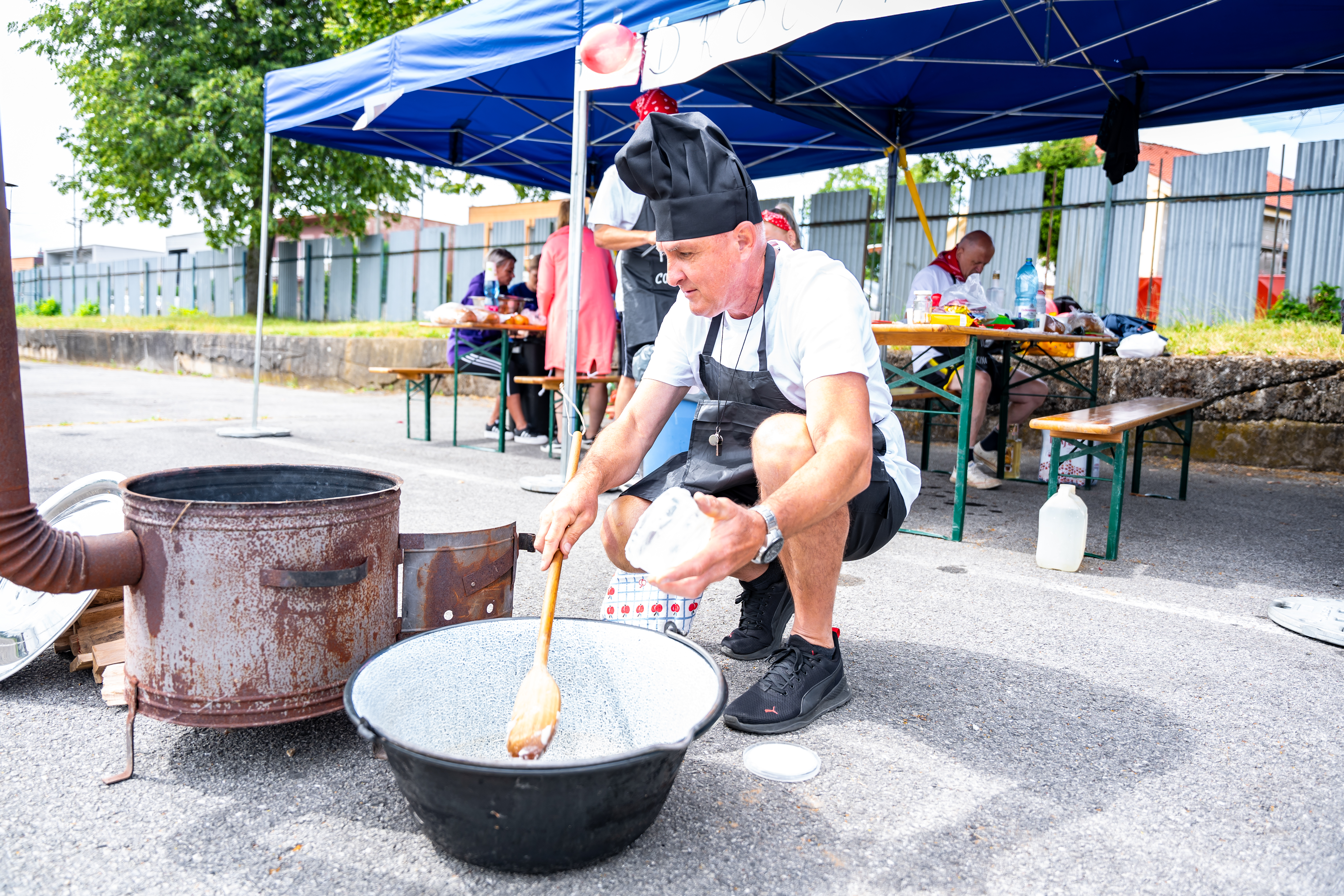 Gulas s odborarmi DPMK -11 (2)